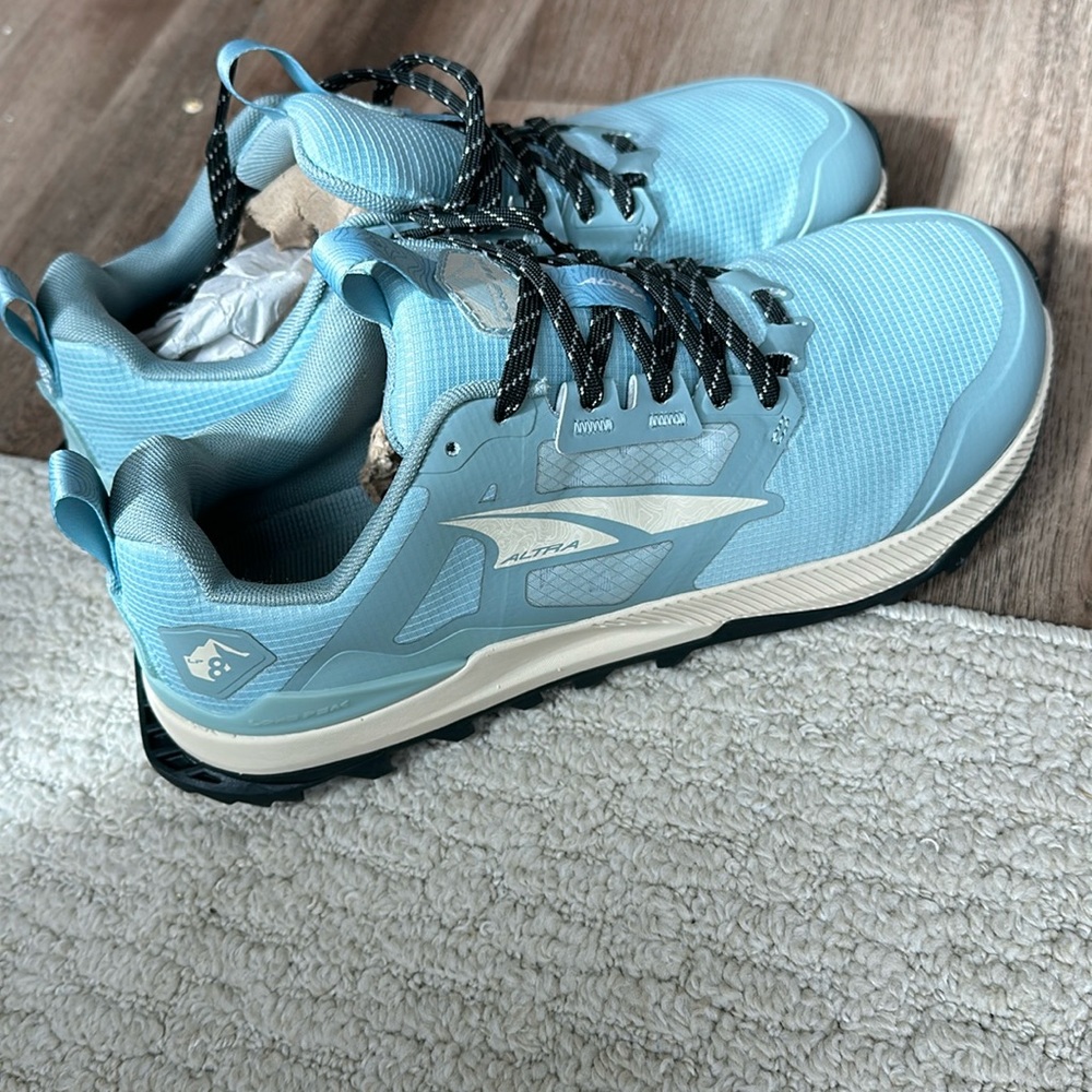 Altra Lone Peak 8- current style